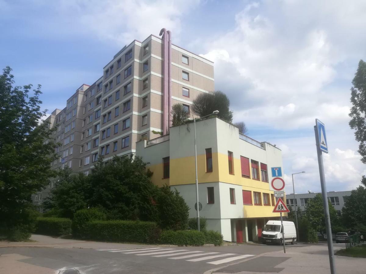 Km House Cerny Most Hostel Prague Exterior photo